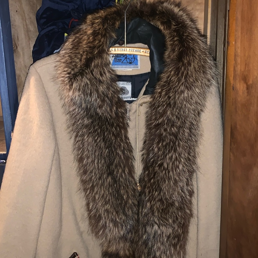 James bay vintage hooded women’s winter inkuit coat